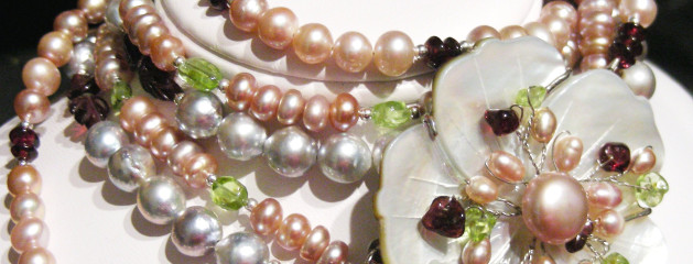 Seashell Flower Clasp and Pearls Triple Strand Necklace